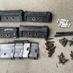 ビックホーン　ルーフキャリア（純正品）中古
の画像