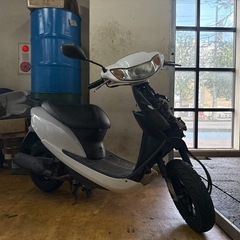 HONDA ホンダ Dio ディオ AF62 4サイクル原付バイク 部品取りジャンク品 見た目を気にしない方にもオススメ 福岡市内発 全国どこでも陸送可能の画像