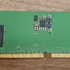 《ほぼ未使用》デスクトップPC用DDR5メモリ8Gの画像