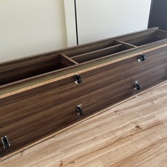 テレビ台の画像