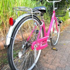 中古自転車 Mollis ママチャリ 自転車 26インチ LEDオートライト ピンク 通勤 通学 近所のお出掛けなどにの画像