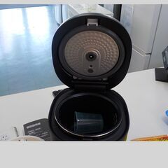 ID：253483　　炊飯器３合　　ヤマダ電機　　2023の画像