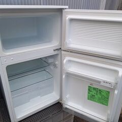 【ジャングルジャングル深井店】★冷蔵庫 comfee RCT90WH 2024年式 90L ホワイト キッチン家電 家電 堺市（中区 堺区 西区 東区 南区） 和泉市 河内長野市 富田林市 松原市 狭山市 深井 【FU2733】の画像