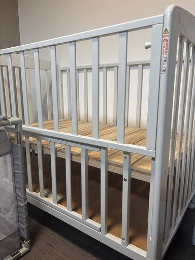 美品 KATOJI ベビーベッド 70×120