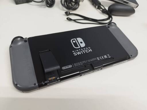 Nintendo Switch/HAC-001/2018年製/大乱闘スマッシュブラザーズデザイン