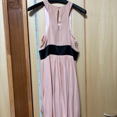 BCBG MAXAZRIA　パーティドレス　ピンクの画像