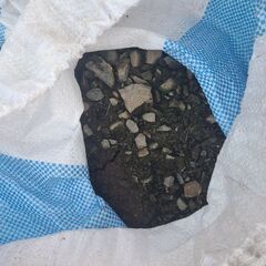 採石　土混じり30袋位の画像