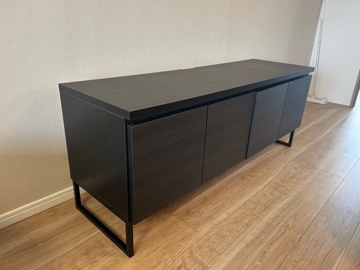 シックモダンなローボード（未使用品）