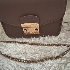 ショルダーバッグ4つセットの画像