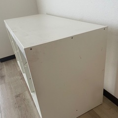 トロファスト白の画像