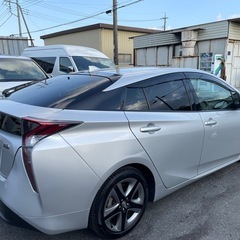 車検長い! トヨタ 50プリウスの画像