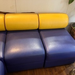 ソファの画像