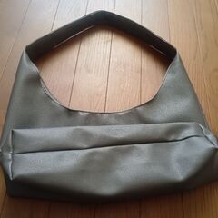 ショルダートート　美品の画像