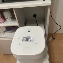 アイリスオオヤマ キッチンキャビネットの画像