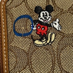 COACH 長財布　訳あり商品　新品の画像