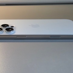 iPhone 16 Pro Max ホワイトチタニウム　256GB SIMフリーの画像