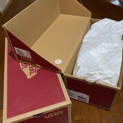 VANS
バンズの空き箱の画像