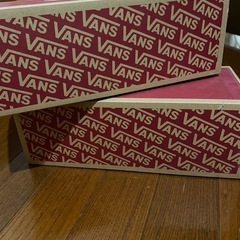 VANS
バンズの空き箱の画像