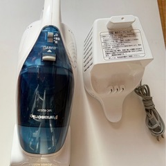 Panasonic充電式掃除機コードレスの画像