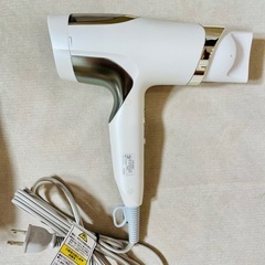 KOIZUMI Premium MONSTER ヘアドライヤー　KHD-W995
の画像