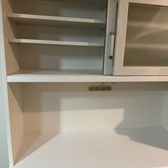 食器棚の画像