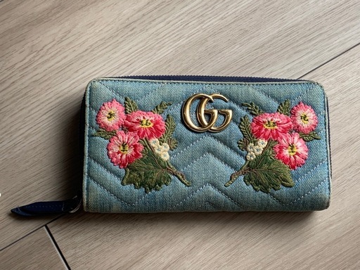 GUCCI GGマーモント花柄刺繍 長財布 デニム