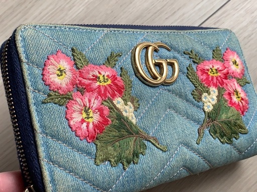 GUCCI GGマーモント花柄刺繍 長財布 デニム