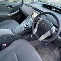 トヨタ　プリウスZVW30 グレードSの画像