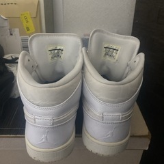 エアージョーダン中古　早い物勝ちです。の画像
