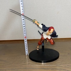 ワンピース　シャンクス　フィギュアの画像