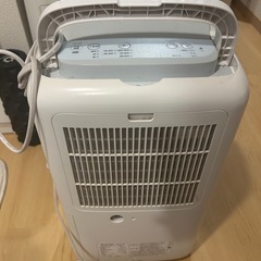 SHARP 除湿機の画像