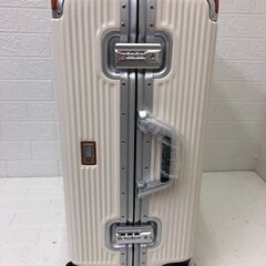 スイスミリタリー プレミアム Cタイプ 64L SM-C624 ホワイトの画像