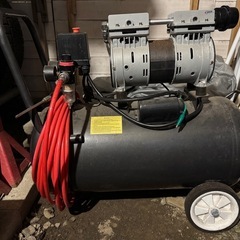 DUTY JAPAN ZWB-0.075/7 エアーコンプレッサー 100Vの画像