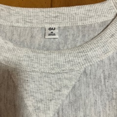 GUプルオーバーシャツサイズＭ使用回数2.3回の画像