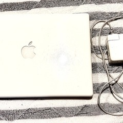 レトロ MacBook A1181 まだまだ動きます の画像