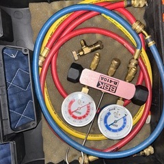 マニホールドゲージ　2セットの画像