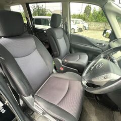 【車検残13ヶ月、8.6万km】セレナ（ハイブリッド8人乗り）の画像