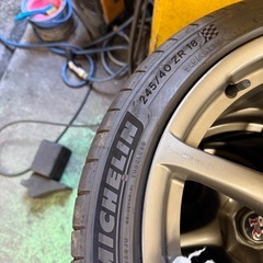 bnr34 gtr 純正ホイール 18インチ 9J +30の画像