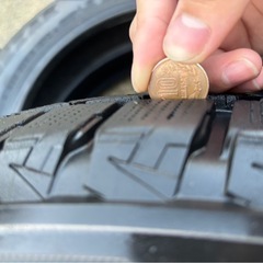  ブリヂストン ブリザック スタッドレスタイヤ 235/60R18 107Q 4本セットの画像
