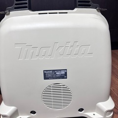 マキタ　エアーコンプレッサー　AC700　の画像