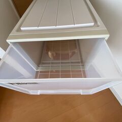 フィッツ（Fits）ケース ディープ（押入れ用）【黒＋白】最安1,000円／美品1,200円 まとめ割ありの画像