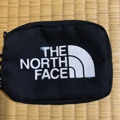 THE.NORTH.FACE小物ポーチの画像