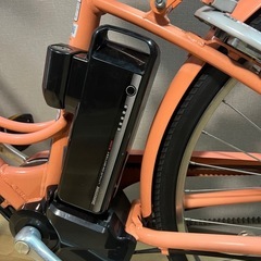 美品✨ ブリヂストン電動自転車、バッテリーB300の画像