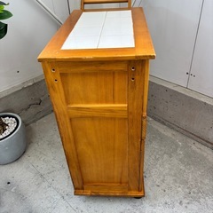 木製キッチンワゴン タイル天板 キャスター付 キャビネットの画像