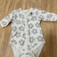 ベビー服　ロンパース60サイズ4枚セットの画像