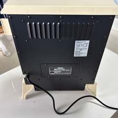 《商談中》【状態良品】2019年製ニトリ暖炉型ファンヒーターアイボリーの画像