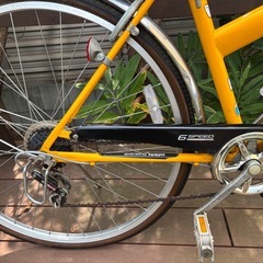 27インチ6段変速自転車の画像
