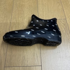 レインブーツ ショート S
ドット ブラウンの画像