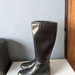 この冬に大活躍しそうなレディースブーツ👢の画像