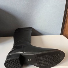 この冬に大活躍しそうなレディースブーツ👢の画像